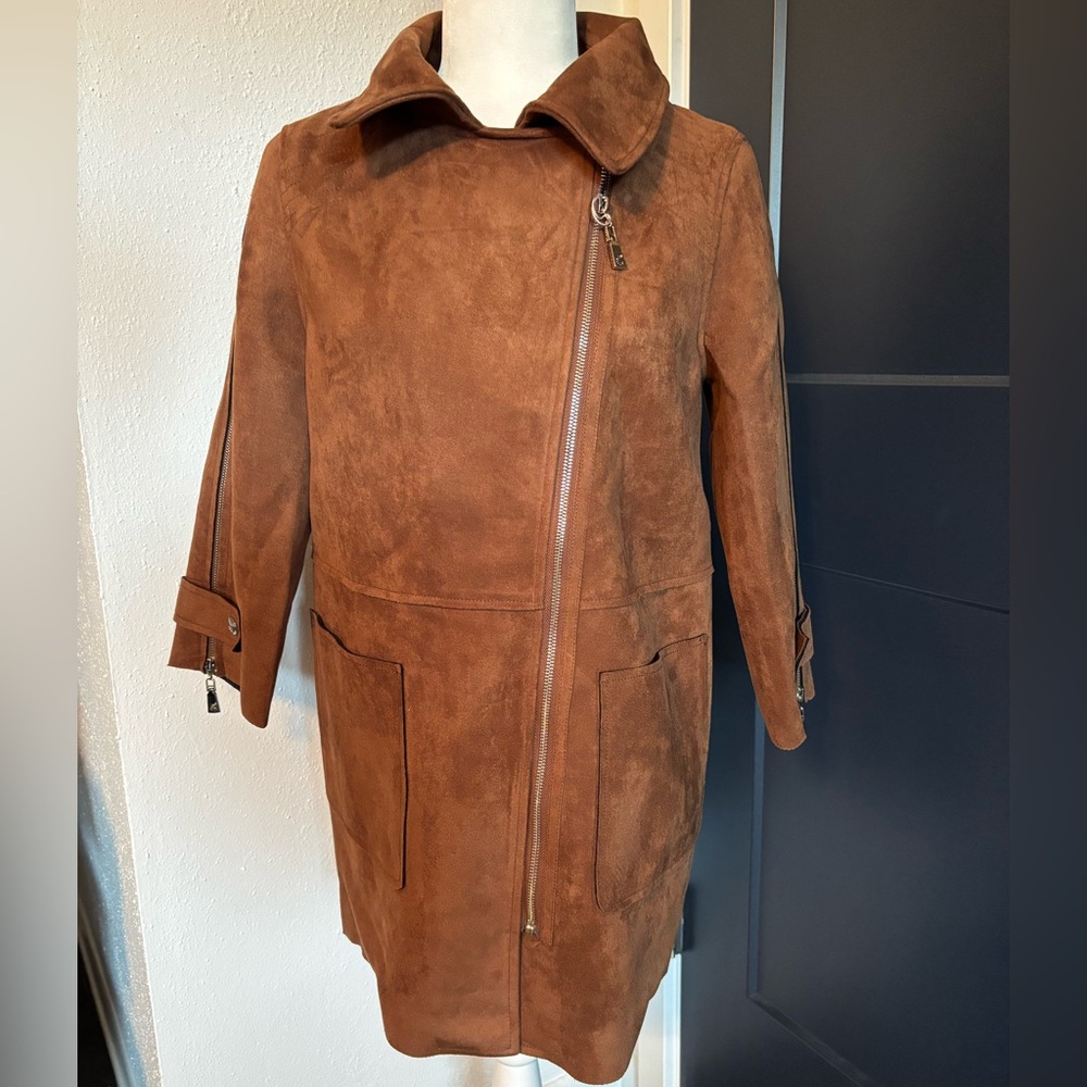 Olanmear faux suede jacket NWT